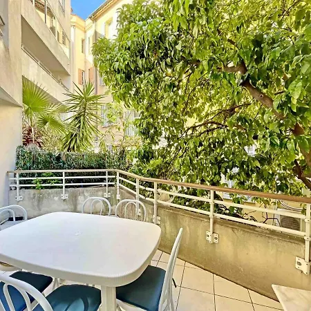 Apartment Chataignier Beautiful Center Cannes